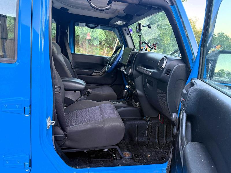 Auction sale of the 2012 Jeep Wrangler Unlimited, vin: 1C4BJWDG5CL122453        , lot number: 69127946