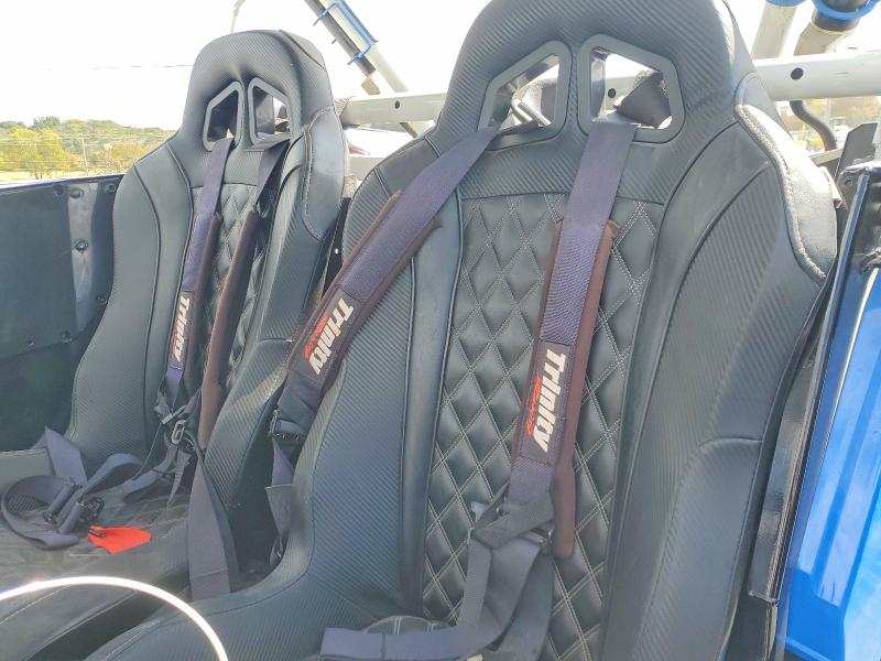 70535676 :رقم المزاد ، 4XAVDE994FB315719 vin ، 2015 Polaris Rzr Xp 100 مزاد بيع