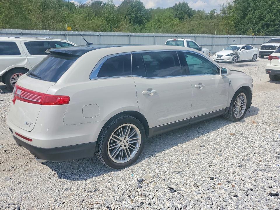 Продажа на аукционе авто 2019 Lincoln Mkt, vin: 2LMHJ5AT2KBL00727, номер лота: 69533026
