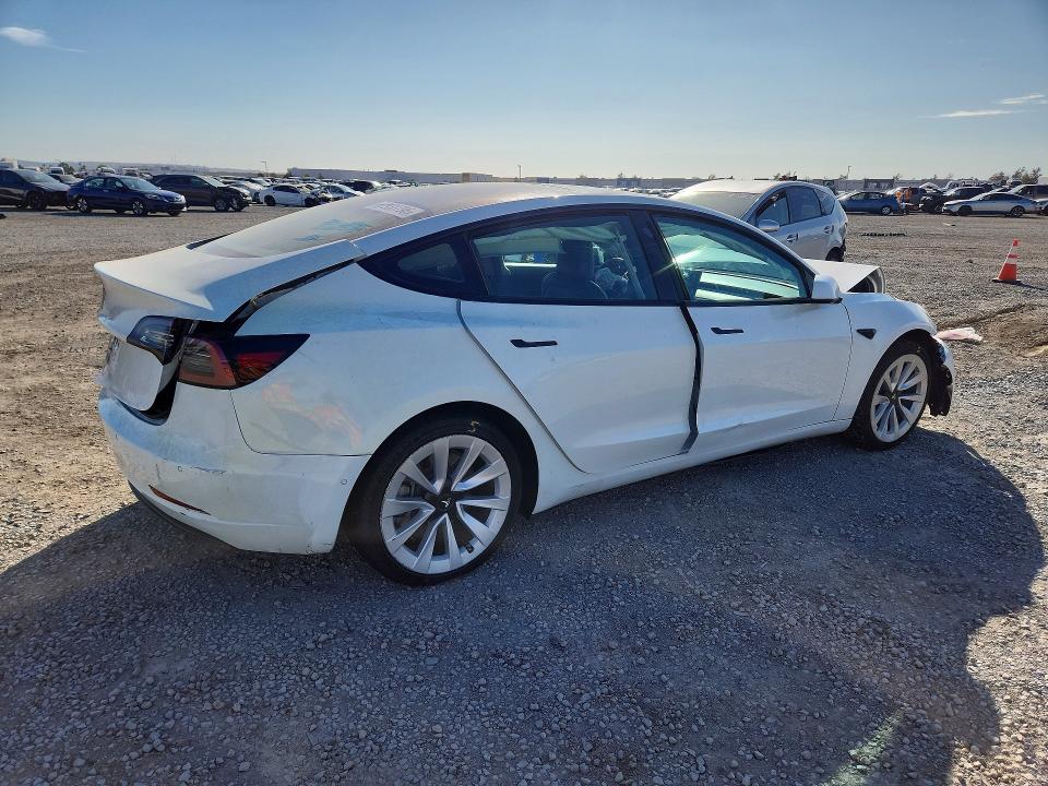 67933796 :رقم المزاد ، 5YJ3E1EA1NF144607 vin ، 2022 Tesla Model 3 مزاد بيع