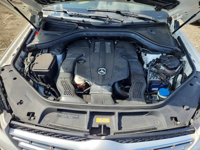 67866736 :رقم المزاد ، 4JGDF6EE0HA891061 vin ، 2017 Mercedes-benz Gls مزاد بيع