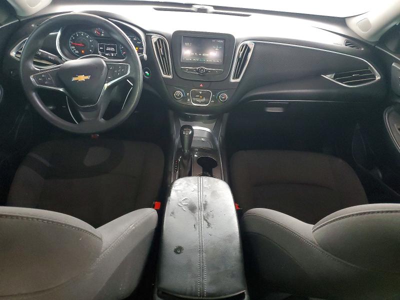 69327846 :رقم المزاد ، 1G1ZD5ST0JF247400 vin ، 2018 Chevrolet Malibu مزاد بيع