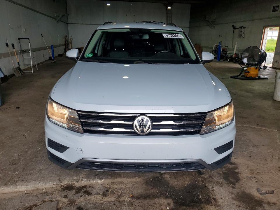 67088656 :رقم المزاد ، 3VV2B7AX0KM019852 vin ، 2019 Volkswagen Tiguan مزاد بيع