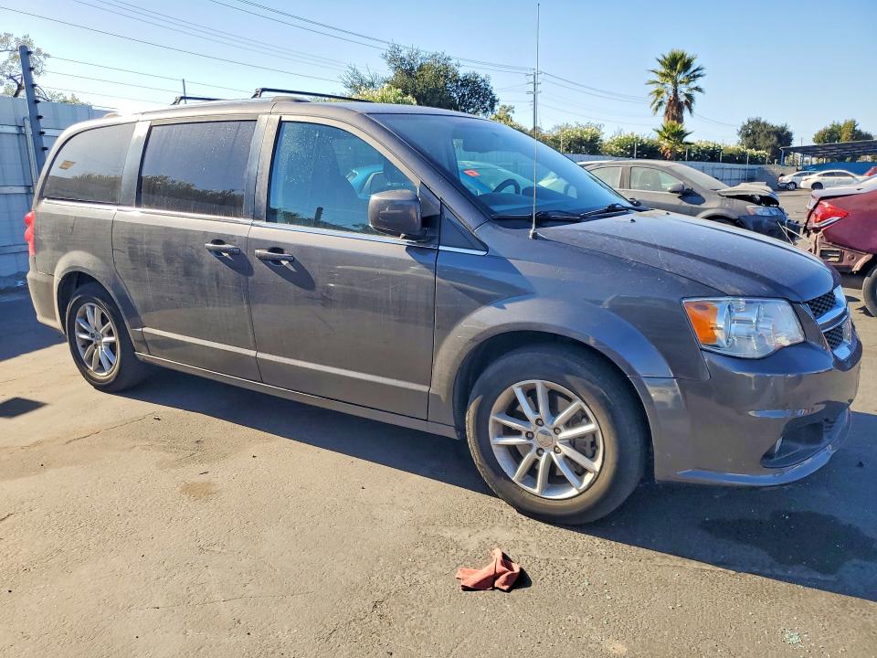 Продажа на аукционе авто 2018 Dodge Grand Caravan, vin: 2C4RDGCGXJR241679, номер лота: 70912166