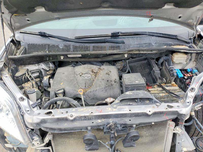 69743756 :رقم المزاد ، 5TDZZ3DC6HS884781 vin ، 2017 Toyota Sienna مزاد بيع