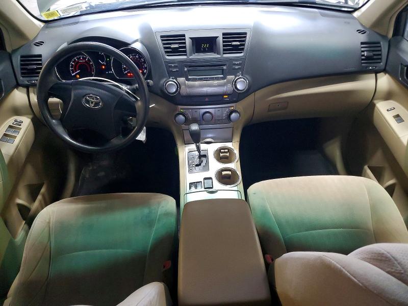 67149026 :رقم المزاد ، 5TDBK3EH3CS105460 vin ، 2012 Toyota Highlander مزاد بيع