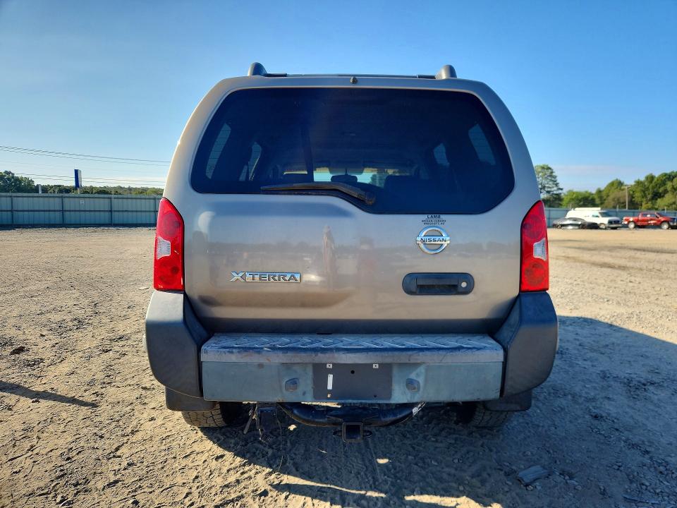 2005 Nissan Xterra მანქანა იყიდება აუქციონზე, vin: 5N1AN08W55C654573, აუქციონის ნომერი: 70108376