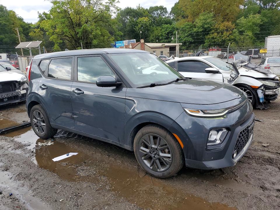 2020 Kia Soul მანქანა იყიდება აუქციონზე, vin: KNDJ33AU7L7719420, აუქციონის ნომერი: 69221786