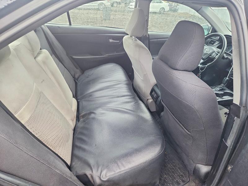 67389296 :رقم المزاد ، 4T1BD1FK3FU157921 vin ، 2015 Toyota Camry Hybrid مزاد بيع