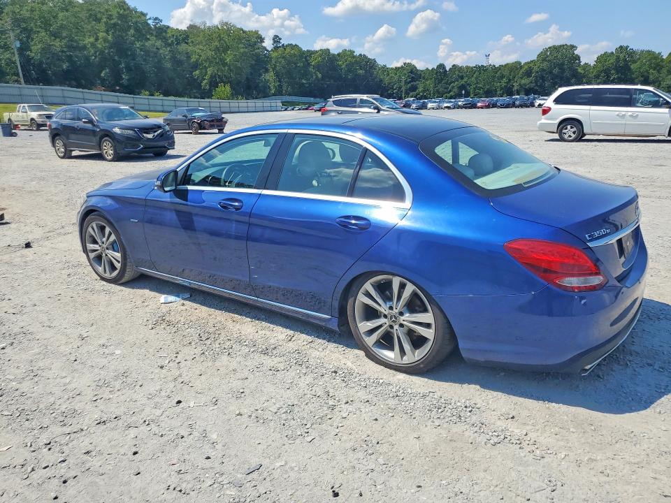 67382356 :رقم المزاد ، 55SWF4HB4HU217133 vin ، 2017 Mercedes-benz C مزاد بيع
