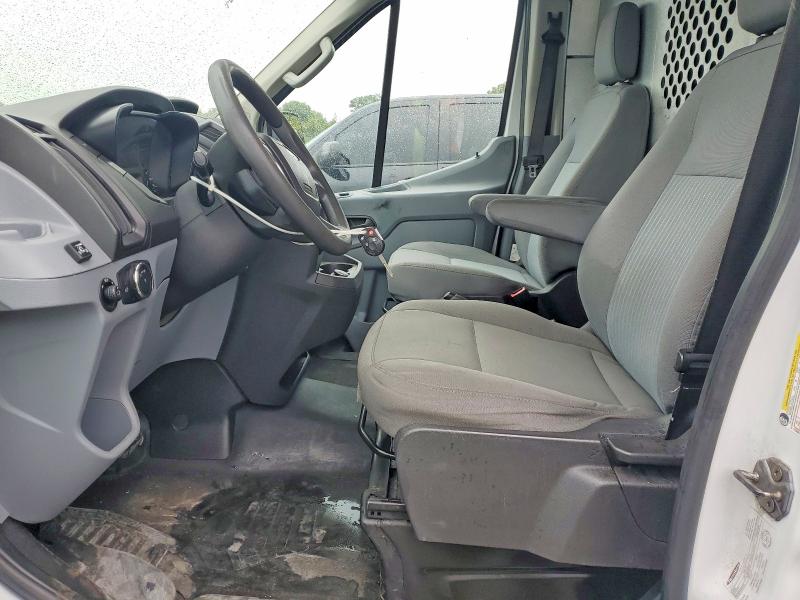 69681586 :رقم المزاد ، 1FTYE2CM8JKB33559 vin ، 2018 Ford Transit مزاد بيع