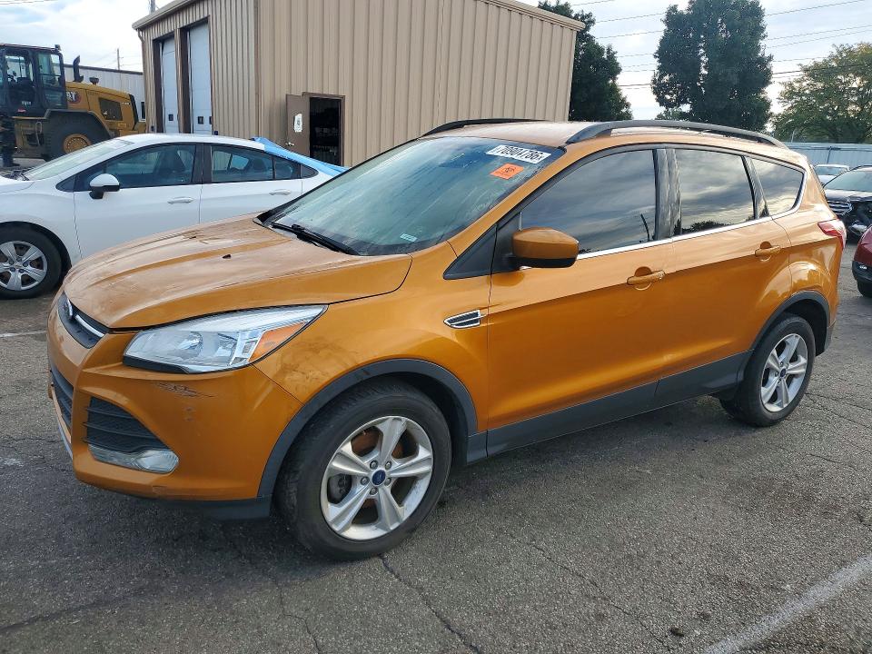 Продажа на аукционе авто 2016 Ford Escape, vin: 1FMCU0GX2GUB56902, номер лота: 70904786