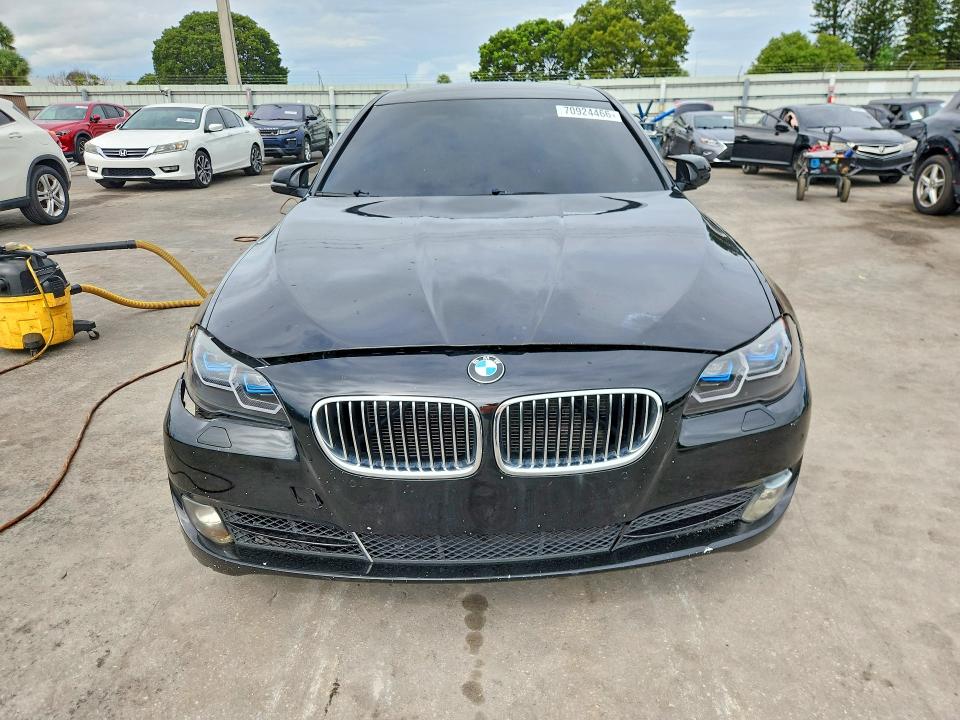 70924466 :رقم المزاد ، WBA5B1C52ED483176 vin ، 2014 Bmw 535 مزاد بيع