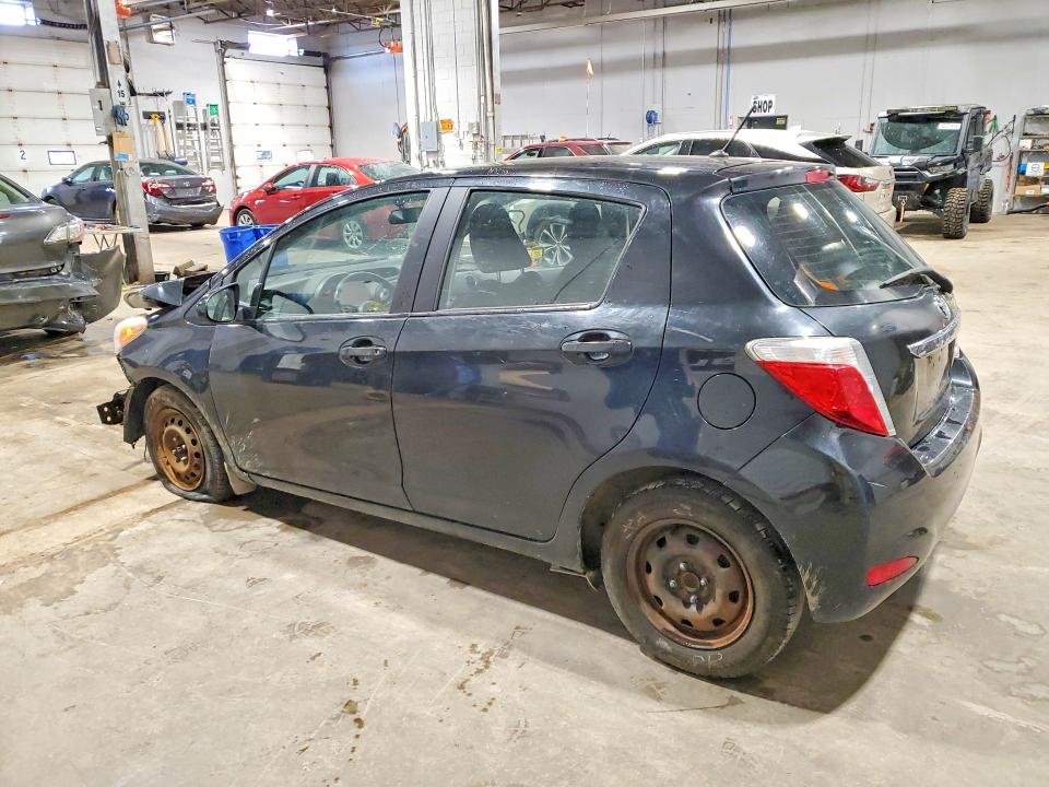 70671456 :رقم المزاد ، VNKKTUD37EA000565 vin ، 2014 Toyota Yaris مزاد بيع