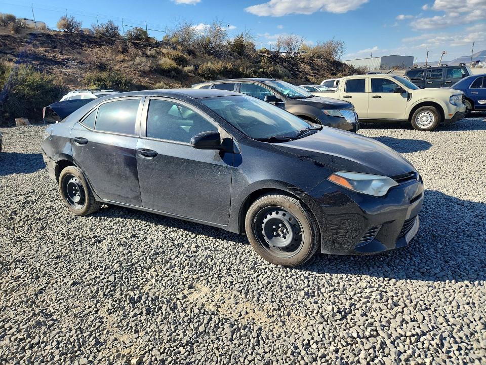 2015 Toyota Corolla მანქანა იყიდება აუქციონზე, vin: 5YFBURHE3FP326150, აუქციონის ნომერი: 69175396