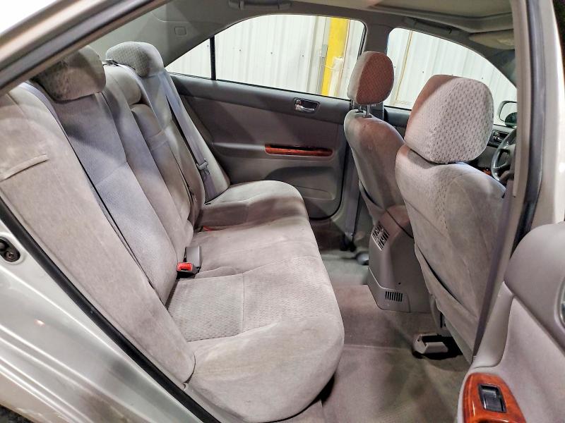 2003 Toyota Camry მანქანა იყიდება აუქციონზე, vin: 4T1BE30KX3U152308, აუქციონის ნომერი: 69915786