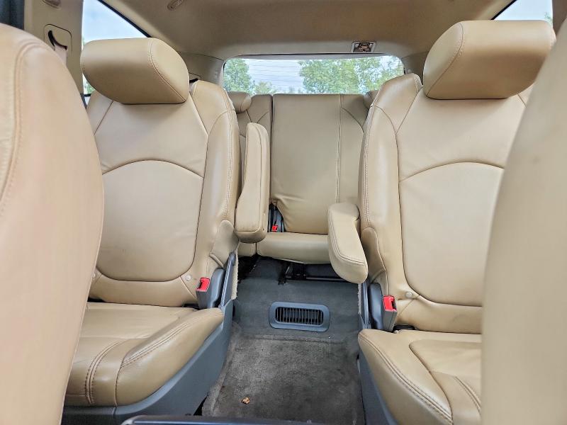 69898386 :رقم المزاد ، 1GNKRJED6BJ413982 vin ، 2011 Chevrolet Traverse مزاد بيع