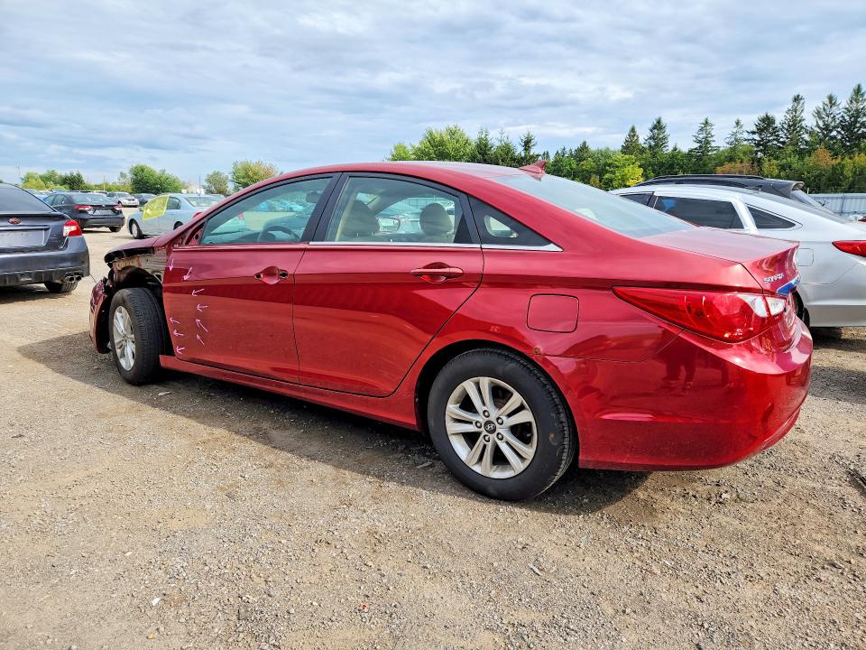 67679286 :رقم المزاد ، 5NPEB4AC9BH137377 vin ، 2011 Hyundai Sonata مزاد بيع