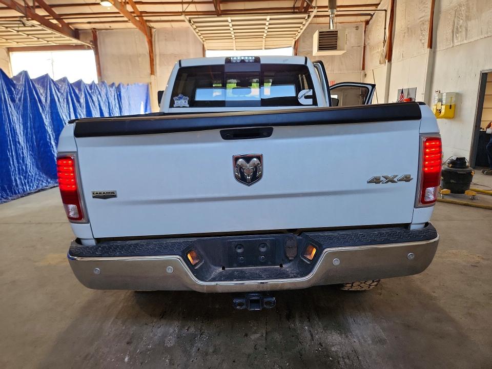 67339386 :رقم المزاد ، 3C6UR5FL6HG781174 vin ، 2017 Ram 2500 مزاد بيع