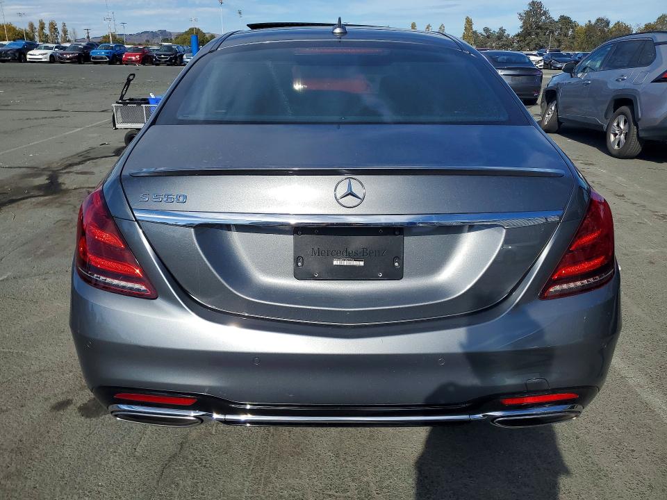 Продаж на аукціоні авто 2018 Mercedes-benz S, vin: WDDUG8DB7JA412795, номер лоту: 68693106