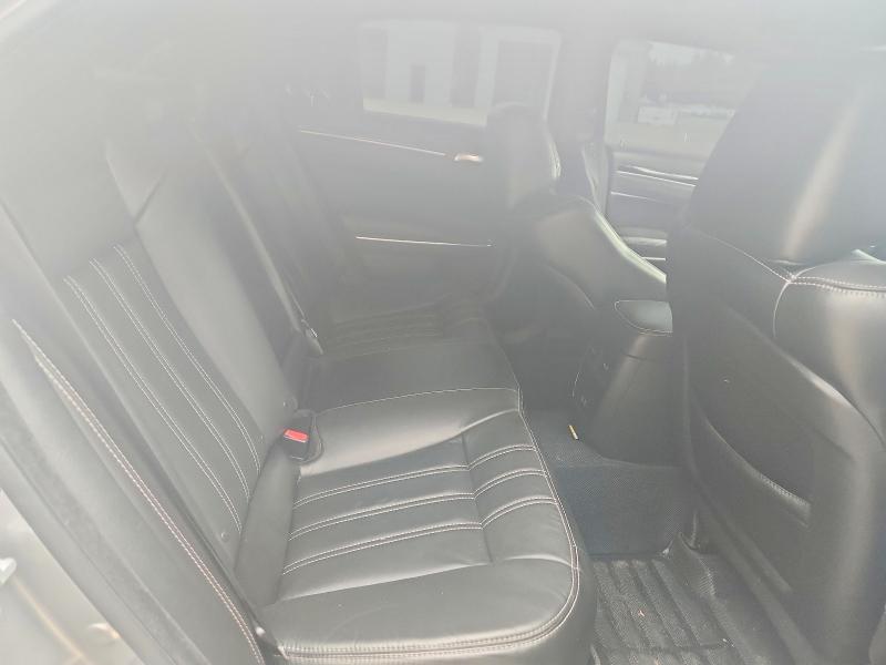 Продажа на аукционе авто 2018 Chrysler 300, vin: 2C3CCABG0JH195474, номер лота: 70962056