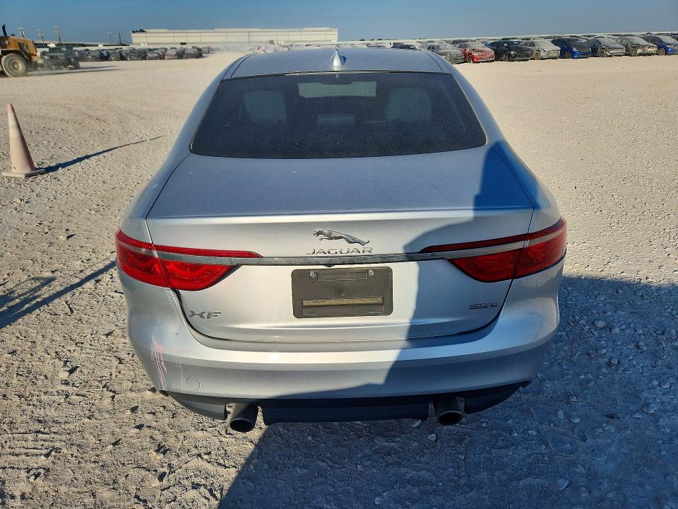 Aukcja sprzedaży 2017 Jaguar Xf, vin: SAJBD4BV3HCY46888, numer aukcji: 69632296