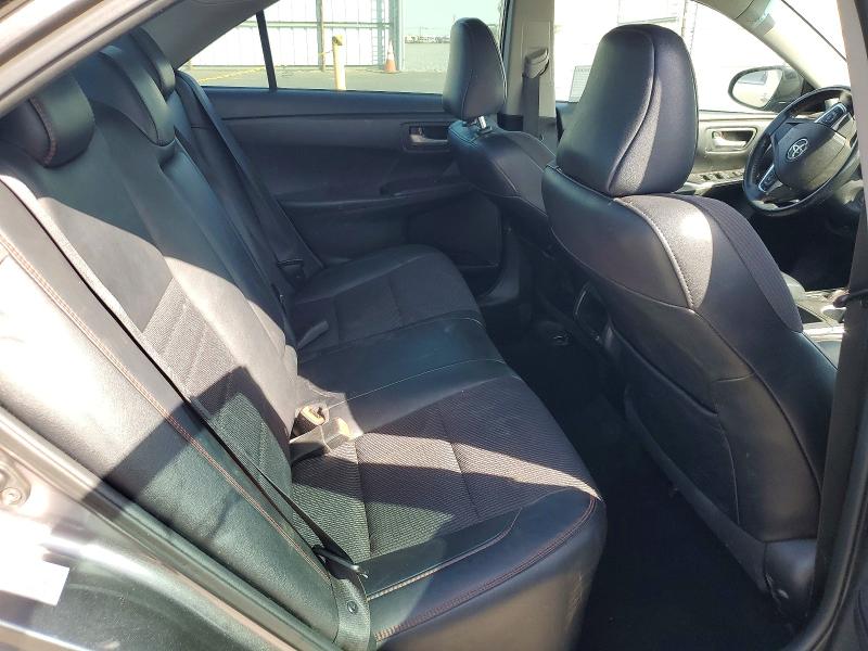 69976836 :رقم المزاد ، 4T1BF1FK3GU116555 vin ، 2016 Toyota Camry مزاد بيع