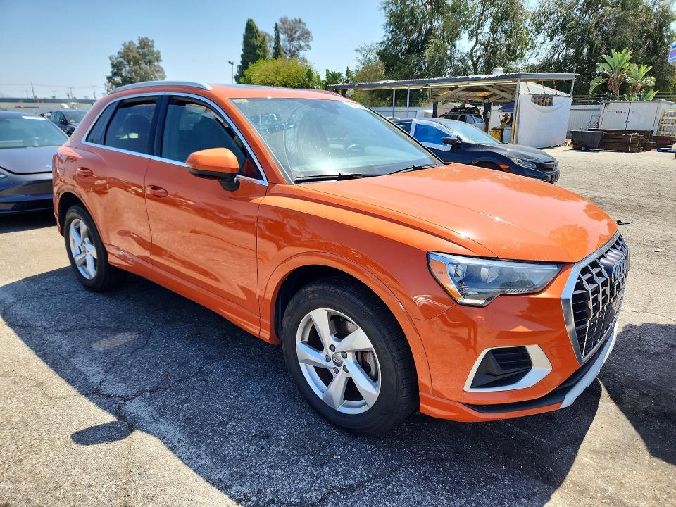 Продаж на аукціоні авто 2020 Audi Q3, vin: WA1AECF36L1028161, номер лоту: 69185076
