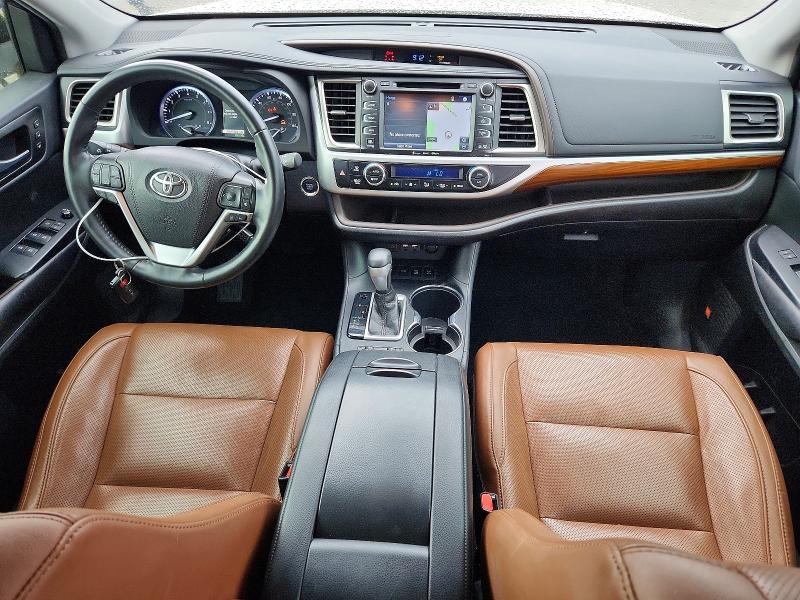 Продажа на аукционе авто 2019 Toyota Highlander, vin: 5TDDZRFH0KS742343, номер лота: 69339256
