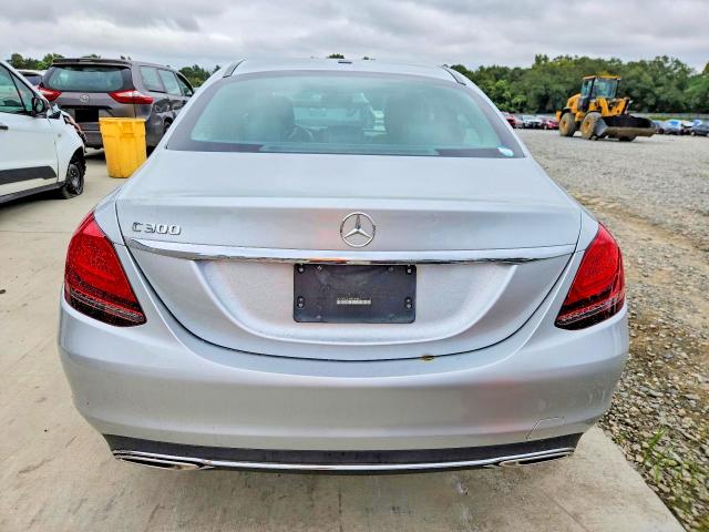 2021 Mercedes-benz C მანქანა იყიდება აუქციონზე, vin: W1KWF8DB1MR644844, აუქციონის ნომერი: 70143856