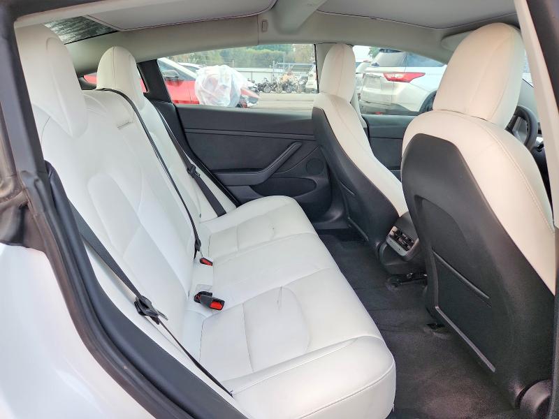 68578476 :رقم المزاد ، 5YJ3E1EA8MF028836 vin ، 2021 Tesla Model 3 مزاد بيع