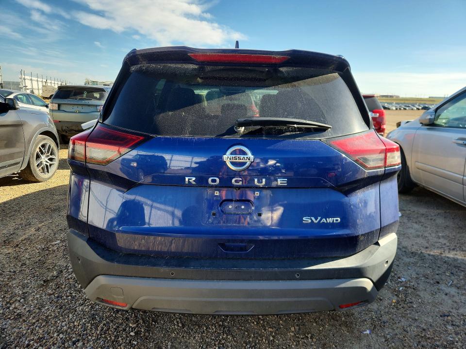 67066086 :رقم المزاد ، 5N1AT3BBXMC732308 vin ، 2021 Nissan Rogue مزاد بيع