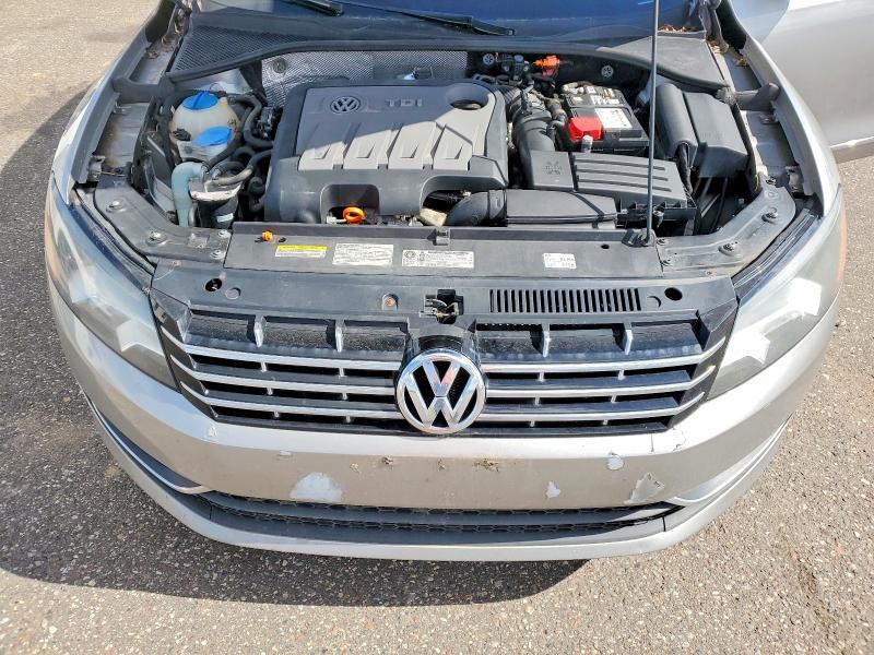 2013 Volkswagen Passat მანქანა იყიდება აუქციონზე, vin: 1VWCN7A33DC050263, აუქციონის ნომერი: 67926836