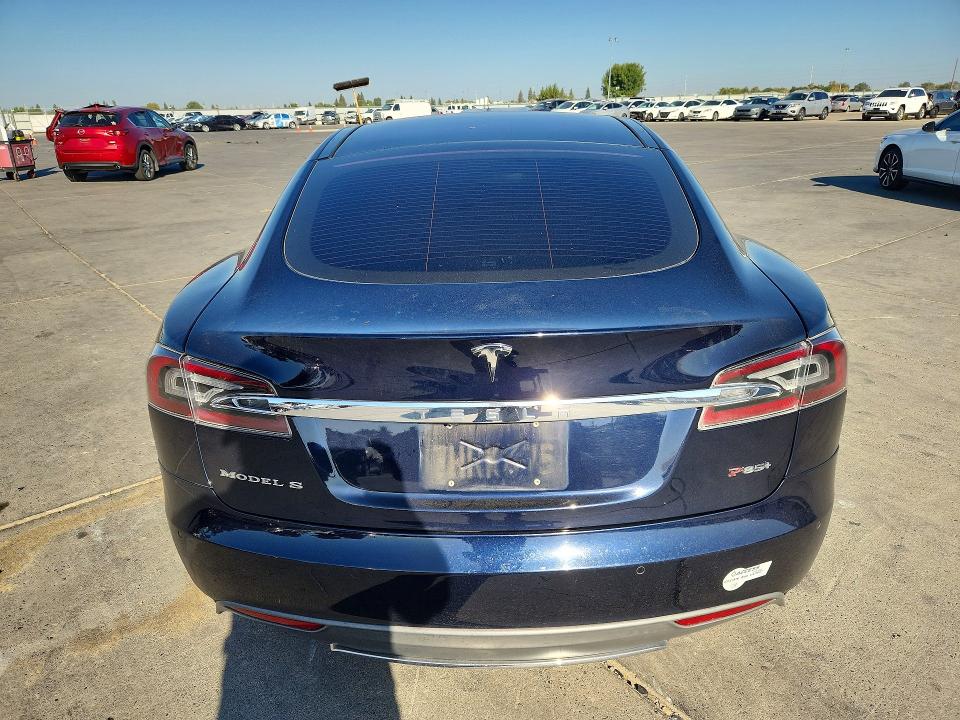 Продажа на аукционе авто 2014 Tesla Model S, vin: 5YJSA1H18EFP57133, номер лота: 59409906