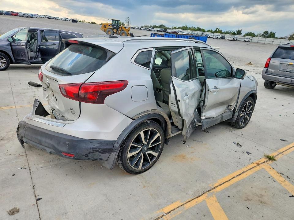 Продажа на аукционе авто 2018 Nissan Rogue Sport, vin: JN1BJ1CP9JW196428, номер лота: 68076956