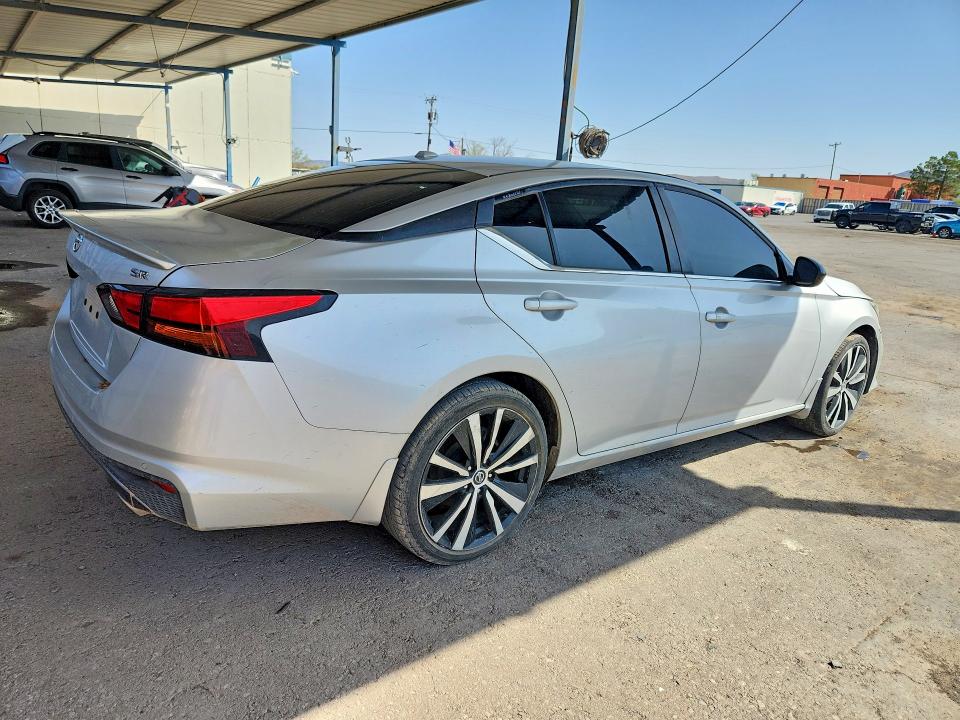 Продаж на аукціоні авто 2020 Nissan Altima, vin: 1N4BL4CV2LC121989, номер лоту: 69773096