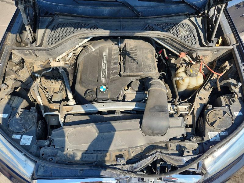 69602756 :رقم المزاد ، 5UXKR2C32H0X03917 vin ، 2017 Bmw X5 مزاد بيع
