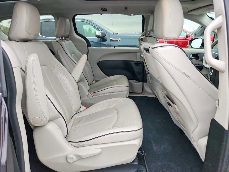 Продажа на аукционе авто 2018 Chrysler Pacifica, vin: 2C4RC1N79JR118260, номер лота: 69028666