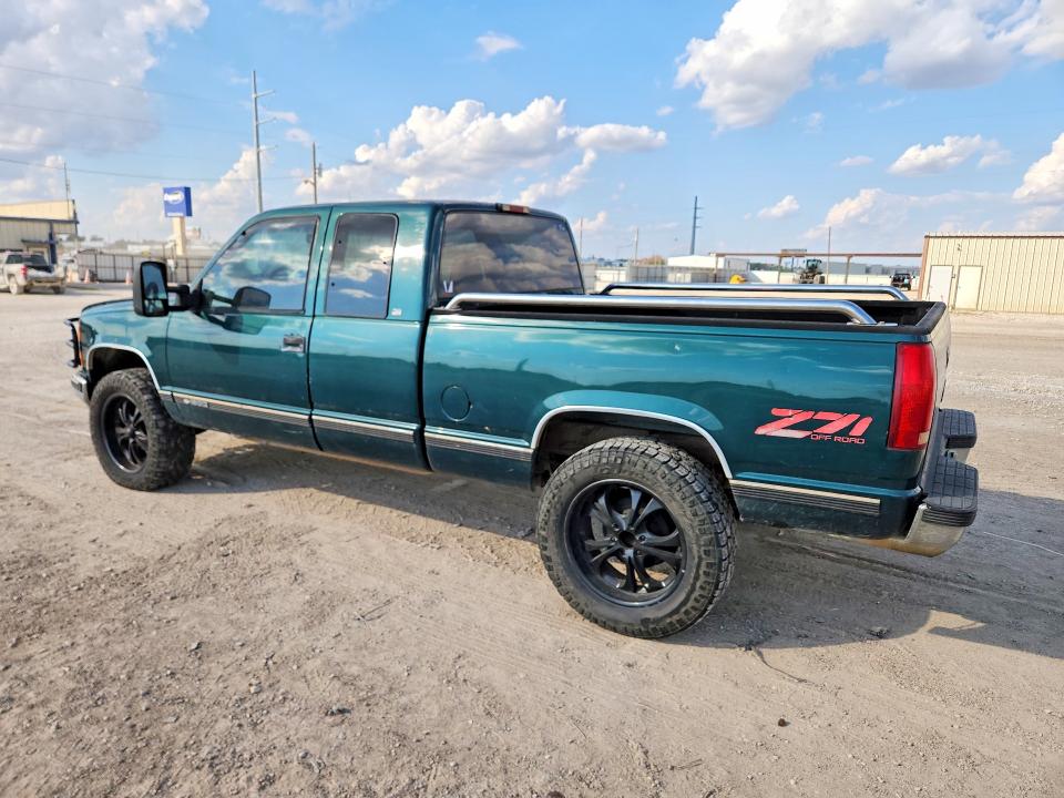 Продажа на аукционе авто 1998 Chevrolet Gmt-400, vin: 2GCEK19R1W1217013, номер лота: 70732216
