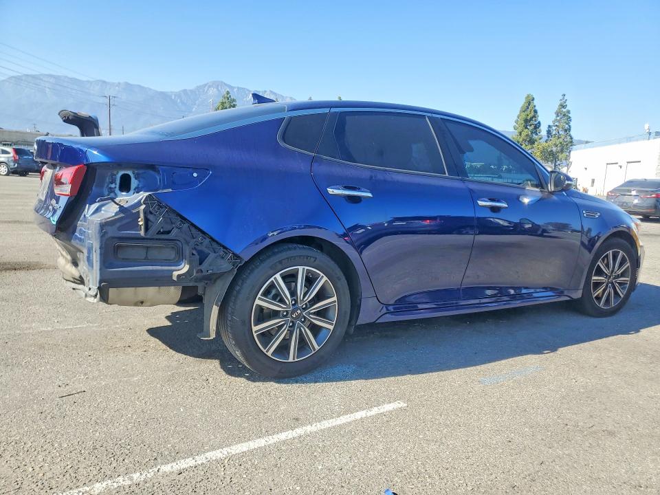 2019 Kia Optima მანქანა იყიდება აუქციონზე, vin: 5XXGU4L13KG304651, აუქციონის ნომერი: 68260176