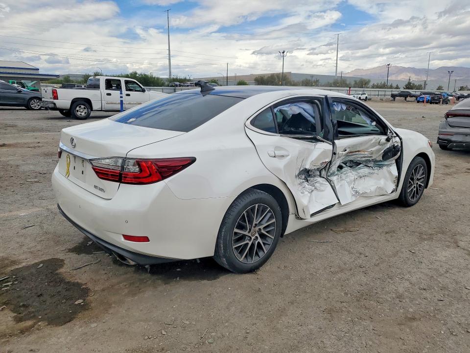 2016 Lexus Es მანქანა იყიდება აუქციონზე, vin: 58ABK1GG3GU018799, აუქციონის ნომერი: 70181976