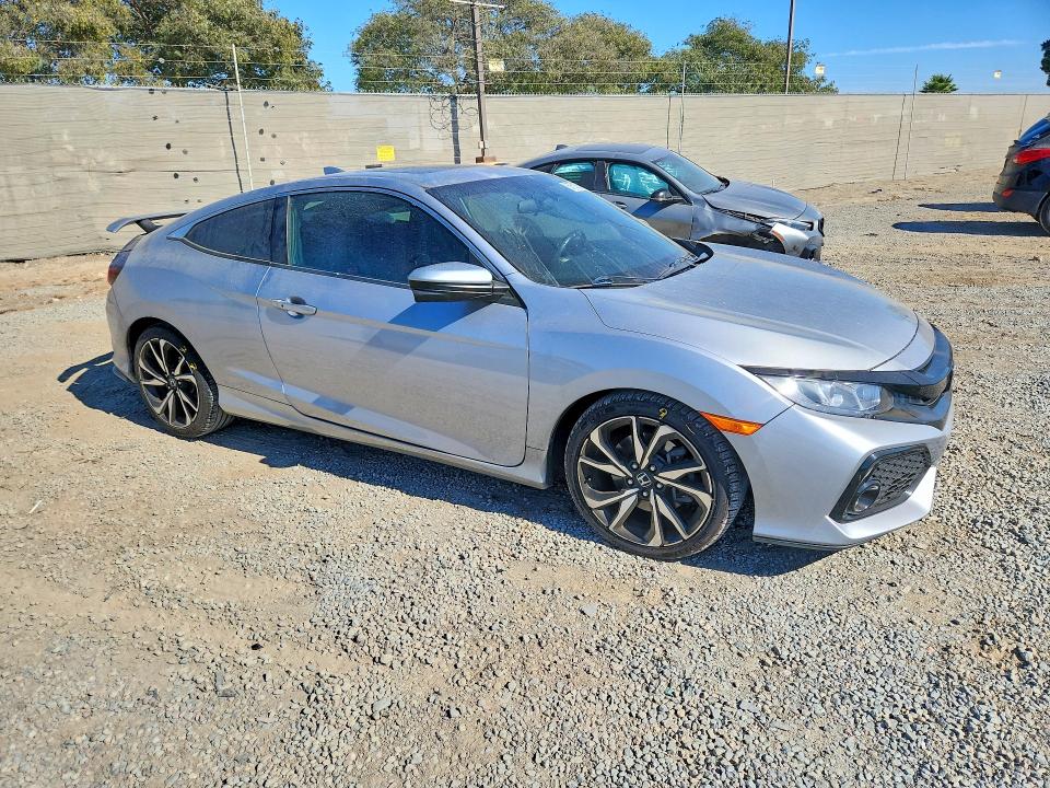67513556 :رقم المزاد ، 2HGFC3A59HH752799 vin ، 2017 Honda Civic مزاد بيع