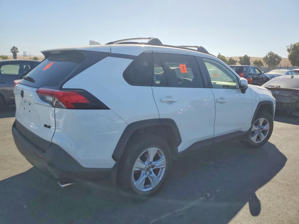 Продажа на аукционе авто 2019 Toyota Rav4, vin: JTMW1RFV1KD014175, номер лота: 70699226