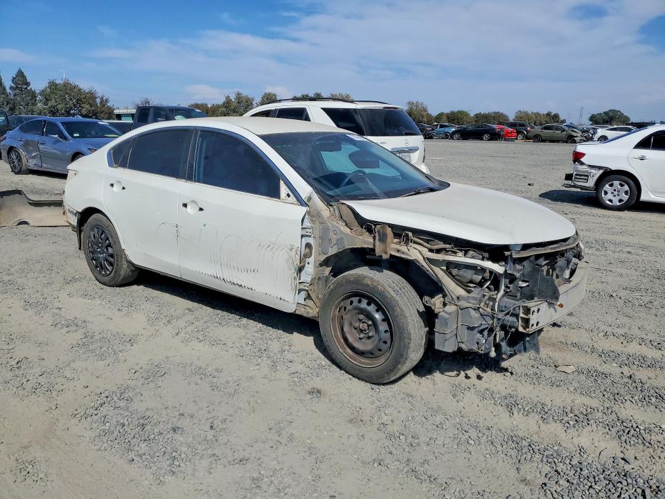 70101956 :رقم المزاد ، 1N4AL3AP6FN320336 vin ، 2015 Nissan Altima مزاد بيع
