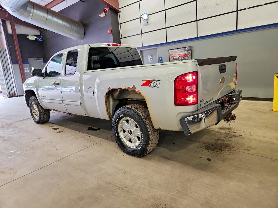 2010 Chevrolet Silverado მანქანა იყიდება აუქციონზე, vin: 1GCSKSE31AZ109324, აუქციონის ნომერი: 70890316