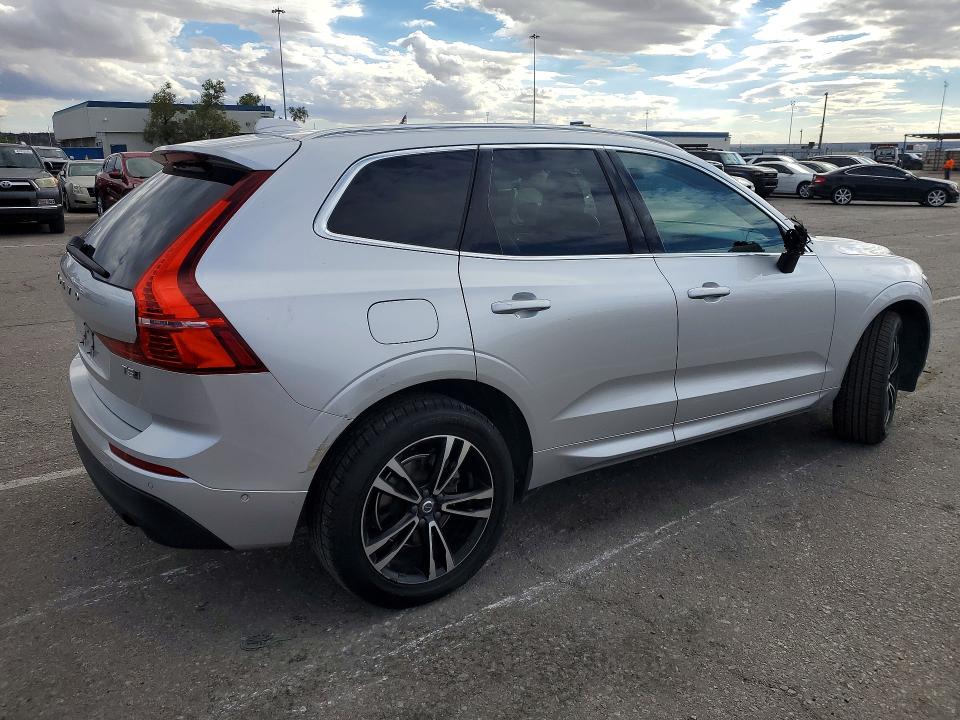 71199776 :رقم المزاد ، LYV102RK5KB176567 vin ، 2019 Volvo Xc60 مزاد بيع