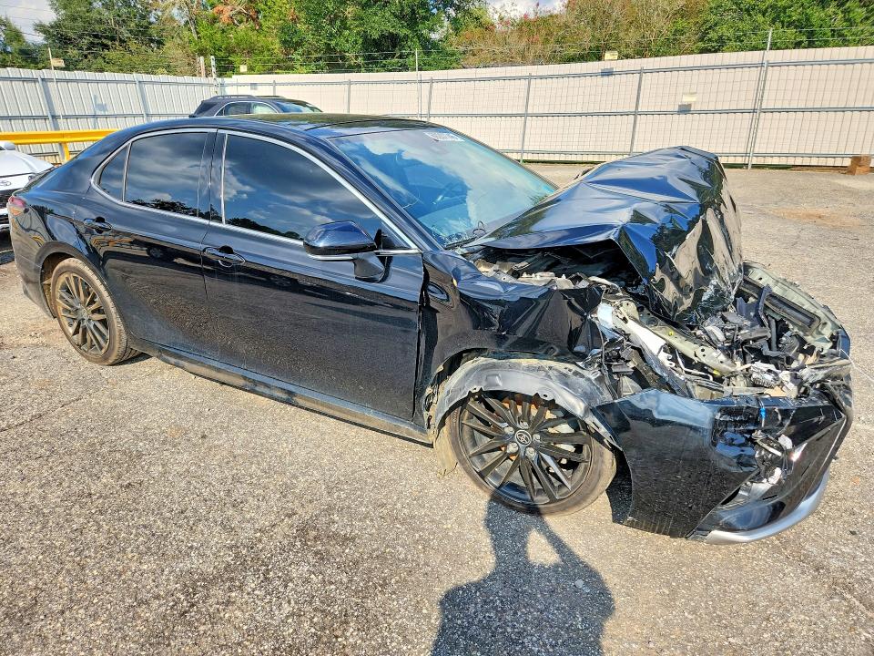 2023 Toyota Camry მანქანა იყიდება აუქციონზე, vin: 4T1K61AK2PU806157, აუქციონის ნომერი: 69207746