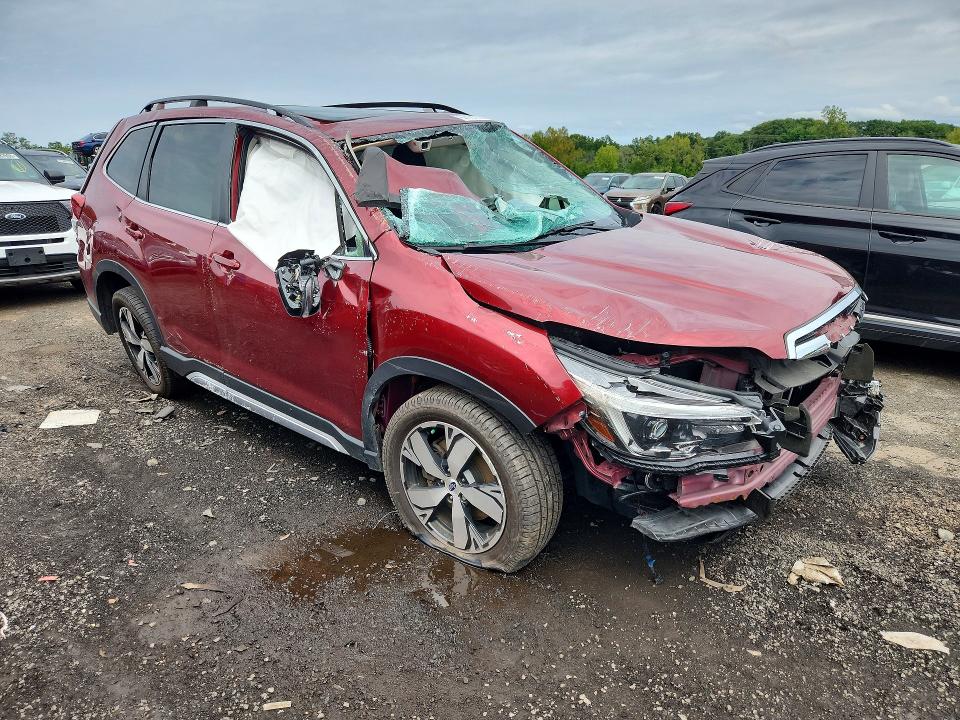 Продаж на аукціоні авто 2021 Subaru Forester, vin: JF2SKAXC7MH554802, номер лоту: 67181276