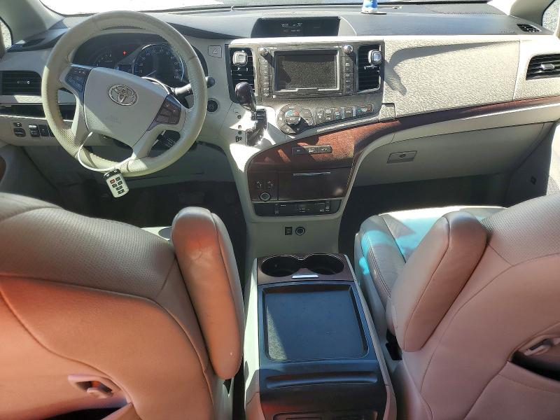 Продаж на аукціоні авто 2011 Toyota Sienna, vin: 5TDYK3DCXBS041674, номер лоту: 70811056