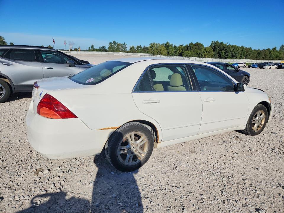68777576 :رقم المزاد ، 1HGCM56377A225196 vin ، 2007 Honda Accord مزاد بيع